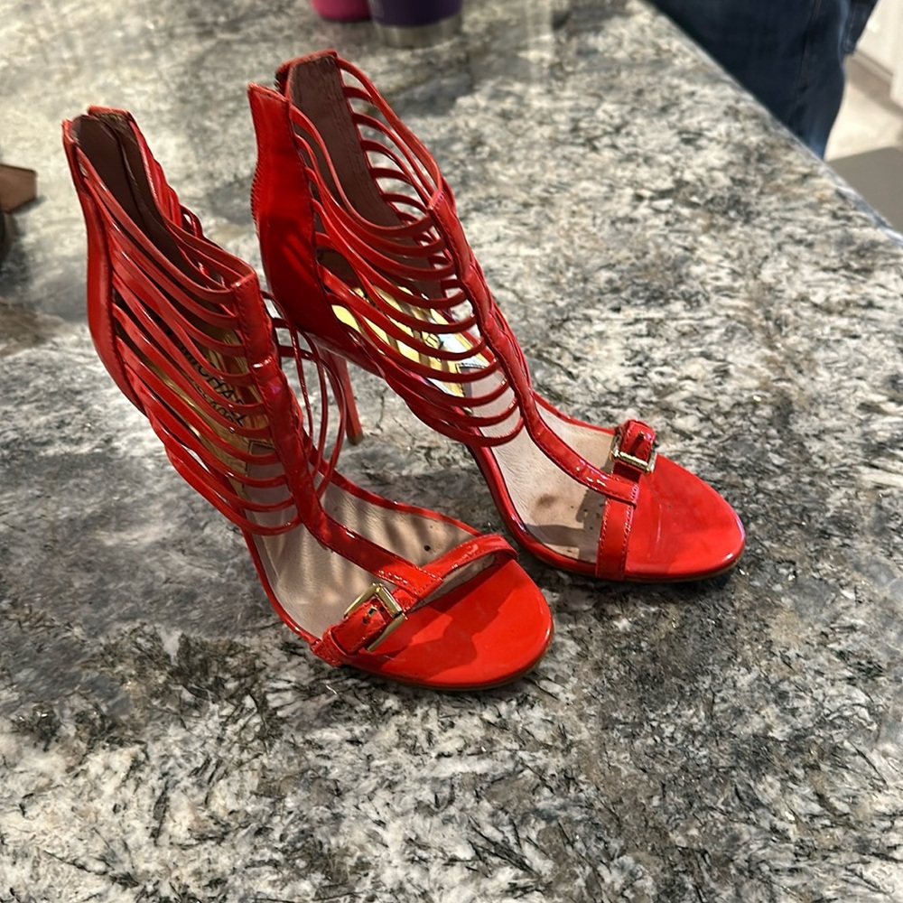 Michael kors orange paten leatherr pumps sz 6